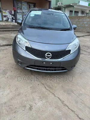 Nissan Note 1.6 Petrol 2013 Gray