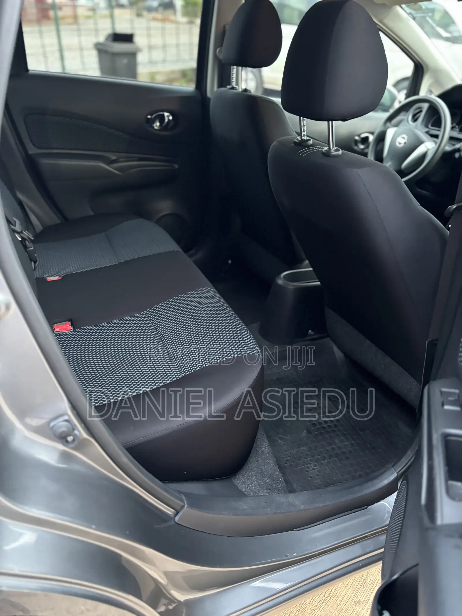 Nissan Note 1.6 Petrol 2013 Gray