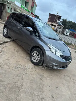 Nissan Note 1.6 Petrol 2013 Gray
