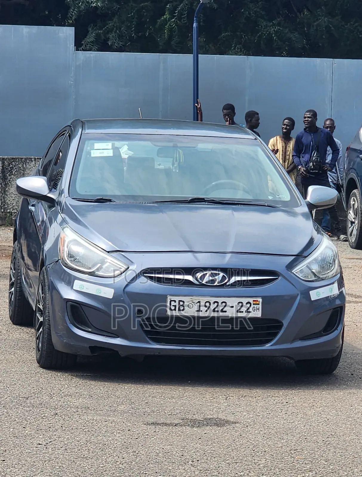Hyundai Accent SE 2013 Gray