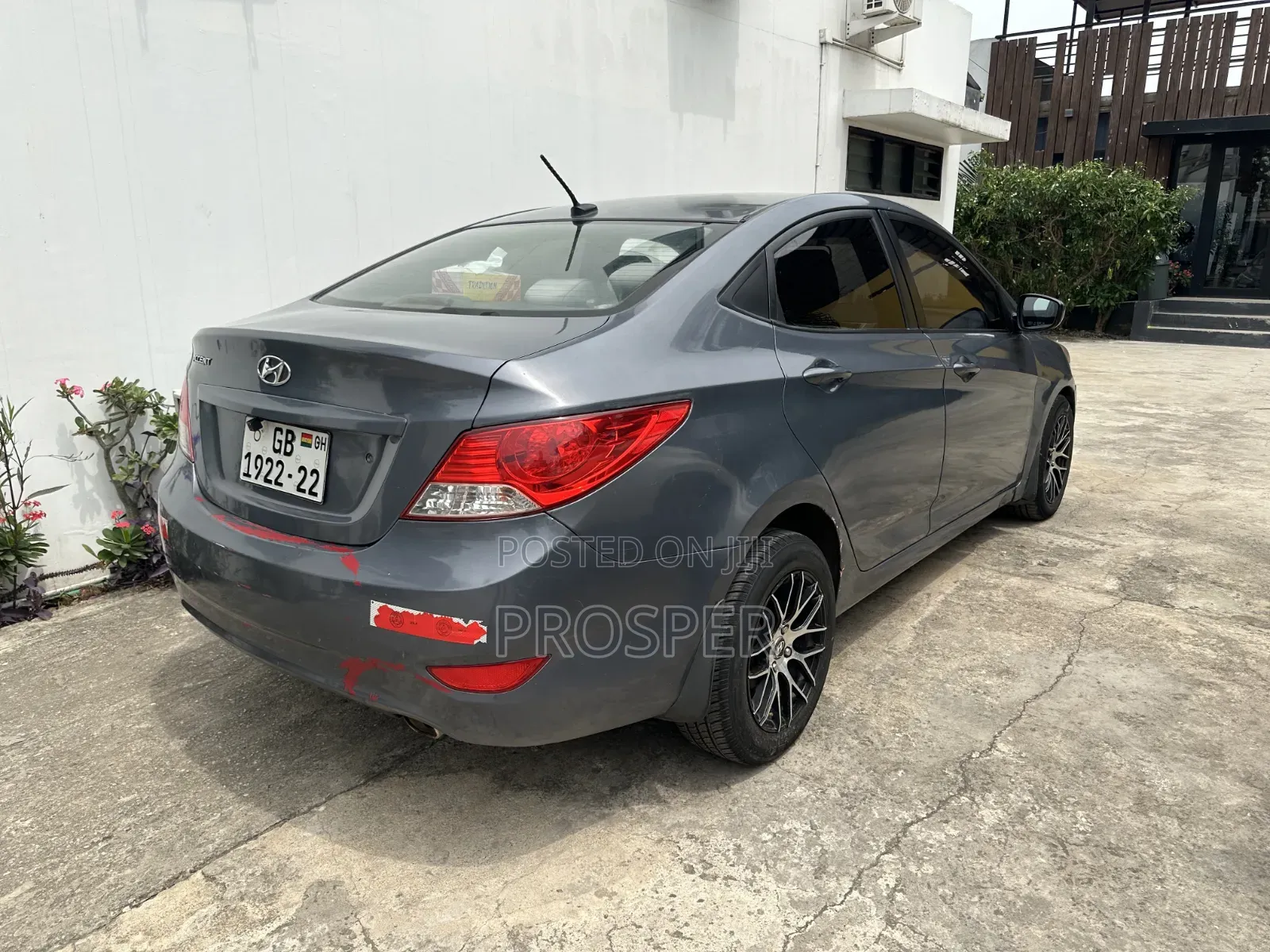 Hyundai Accent SE 2013 Gray