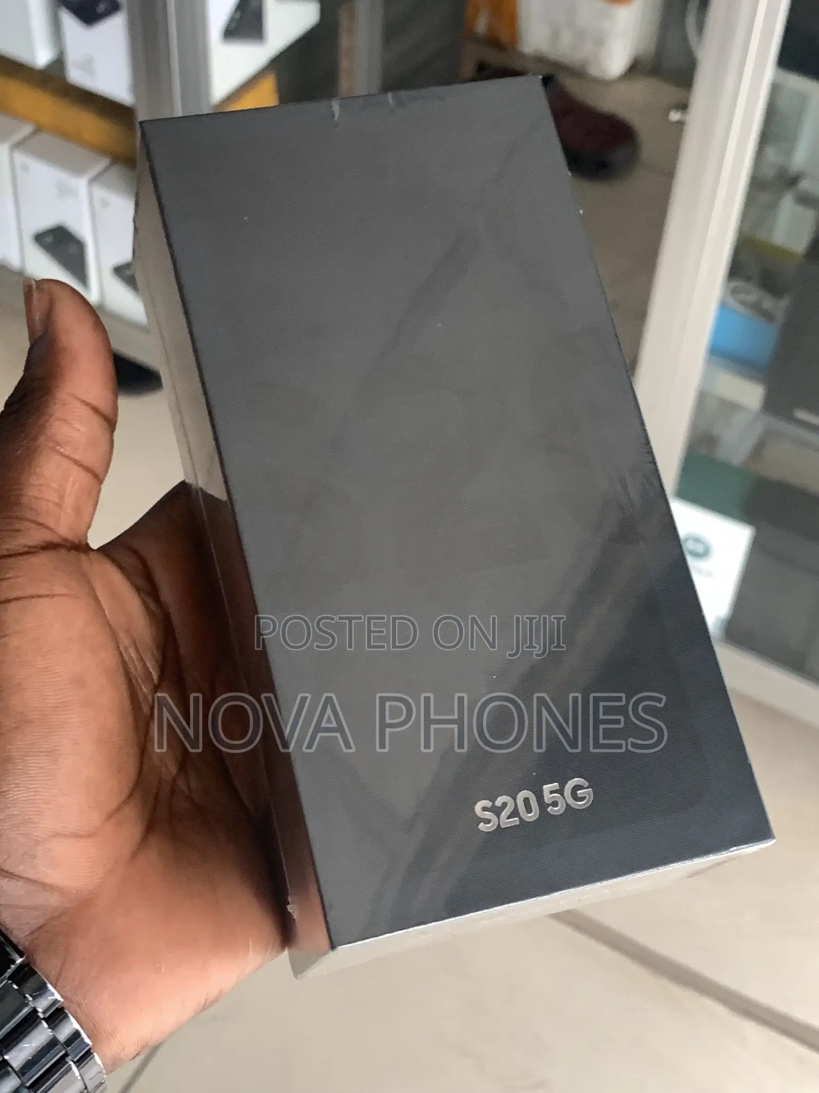 New Samsung Galaxy S20 128 GB