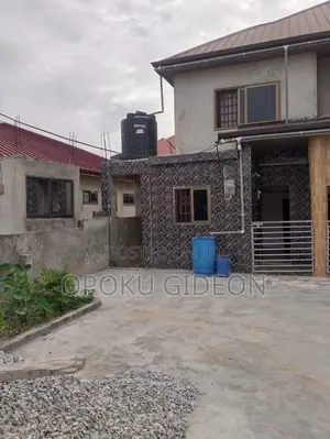 1bdrm Room & Parlour in Canada, Olebu for rent