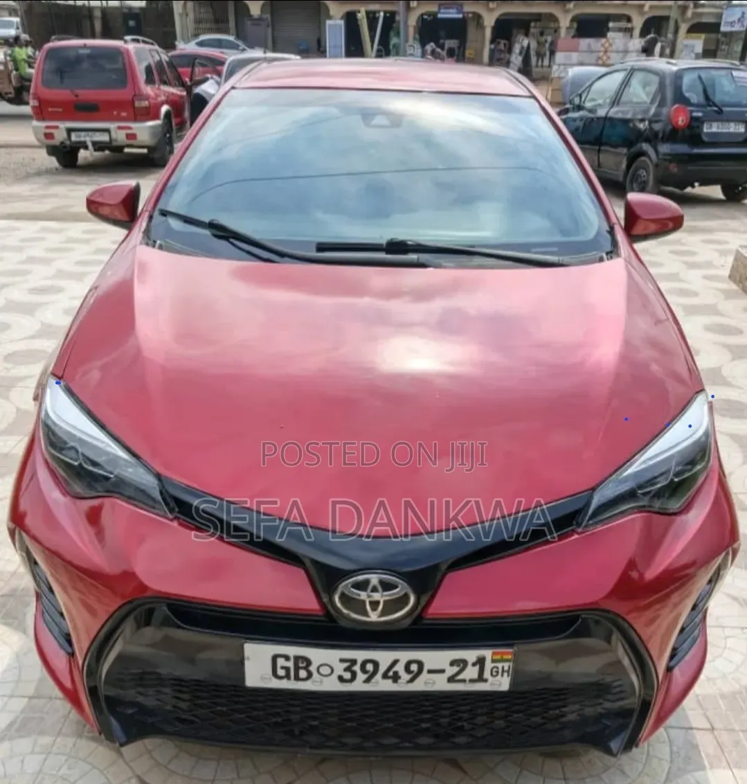 Toyota Corolla 2017 Red