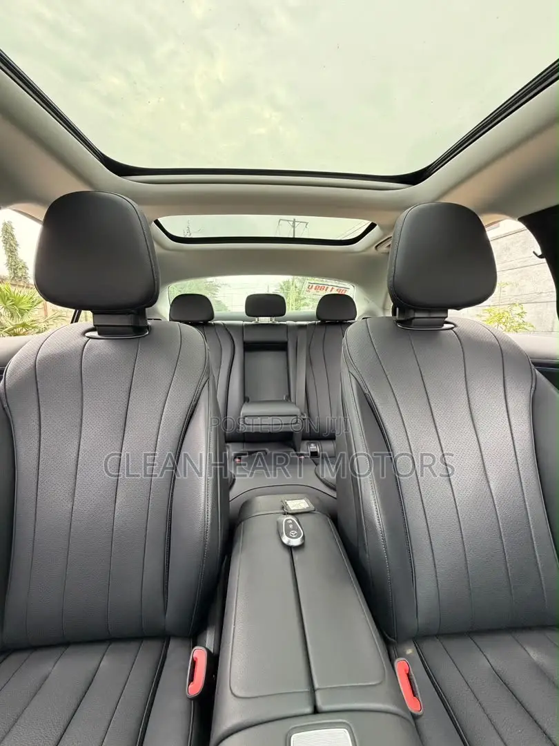 New Mercedes-Benz E350 2025 White