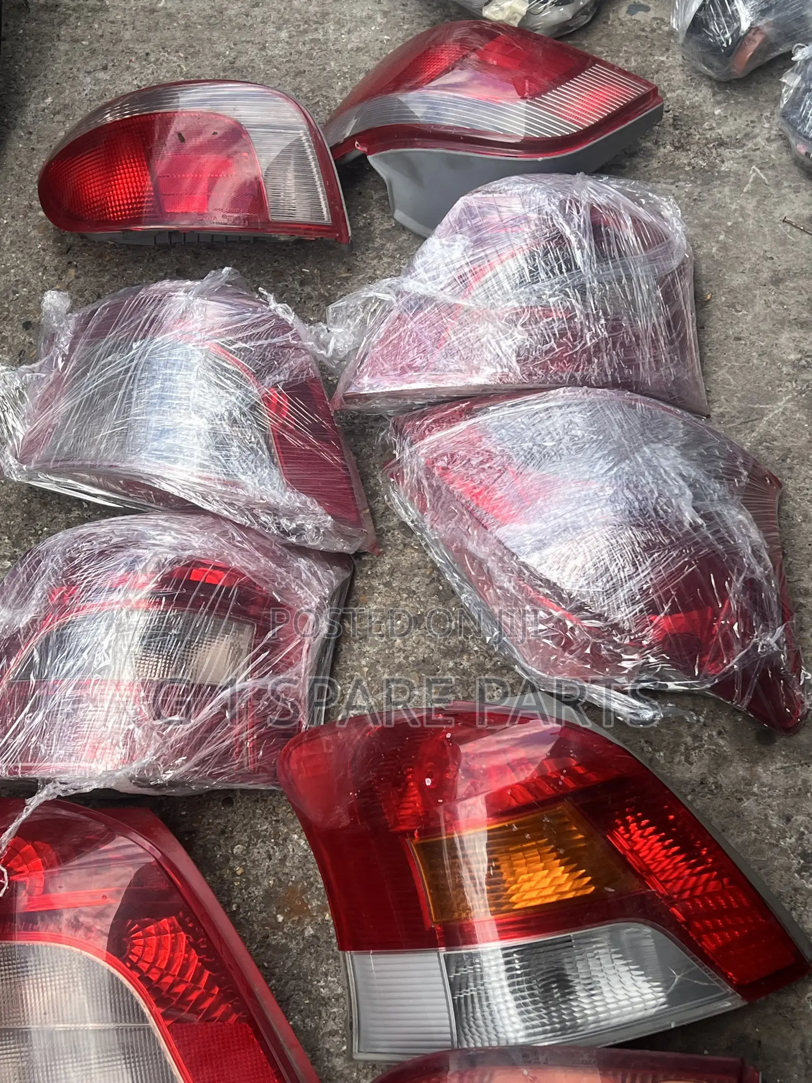 Toyota Vitz/ Yaris Rear Light