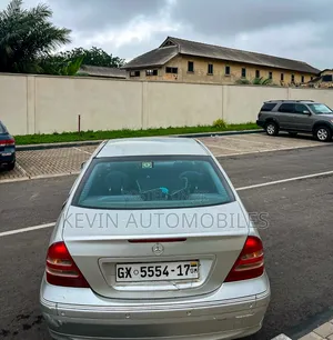 Mercedes-Benz MB100 2003 Gray
