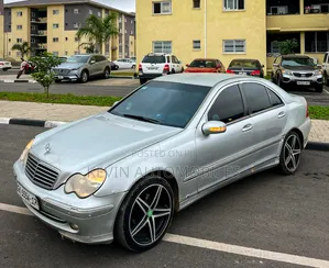Mercedes-Benz MB100 2003 Gray