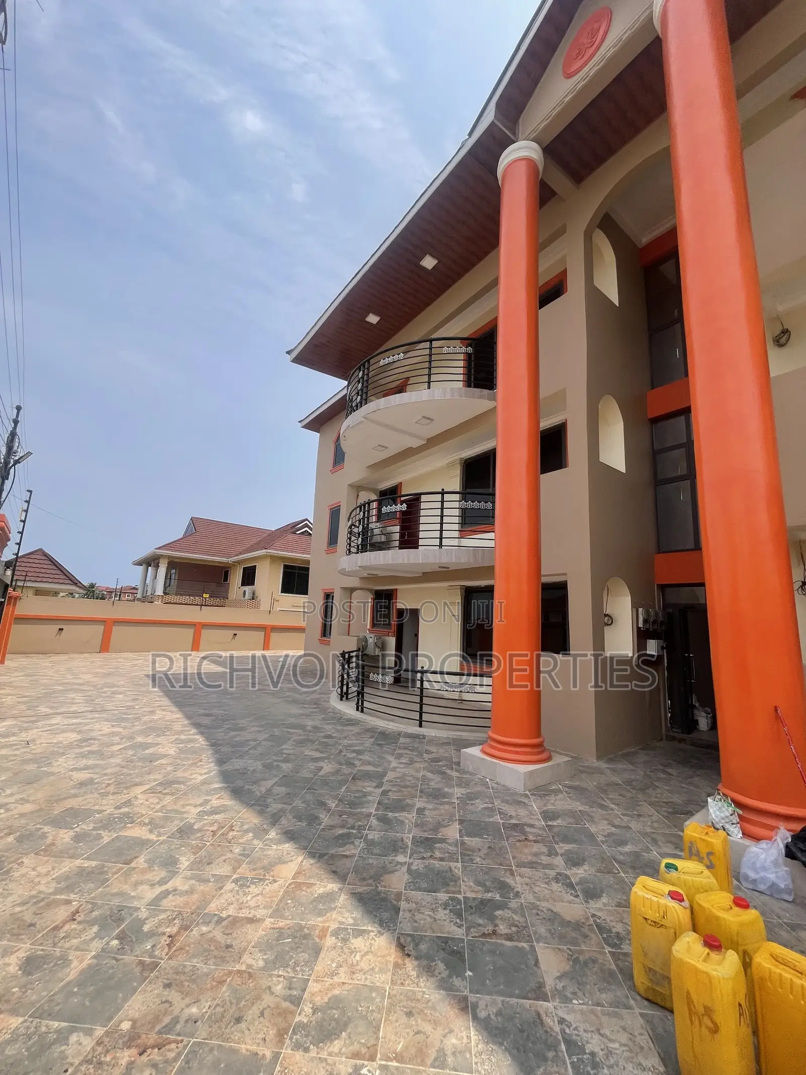 2bdrm Apartment in Richvon Properties, Sakumono for rent