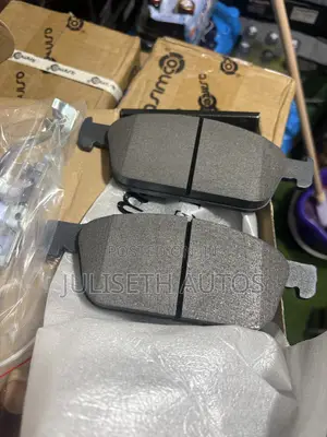 Ford Escape, Focus,Kuga, Transit, Lincoln MKC Front Brake Pads