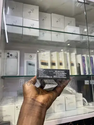 New Samsung Galaxy S24 256 GB