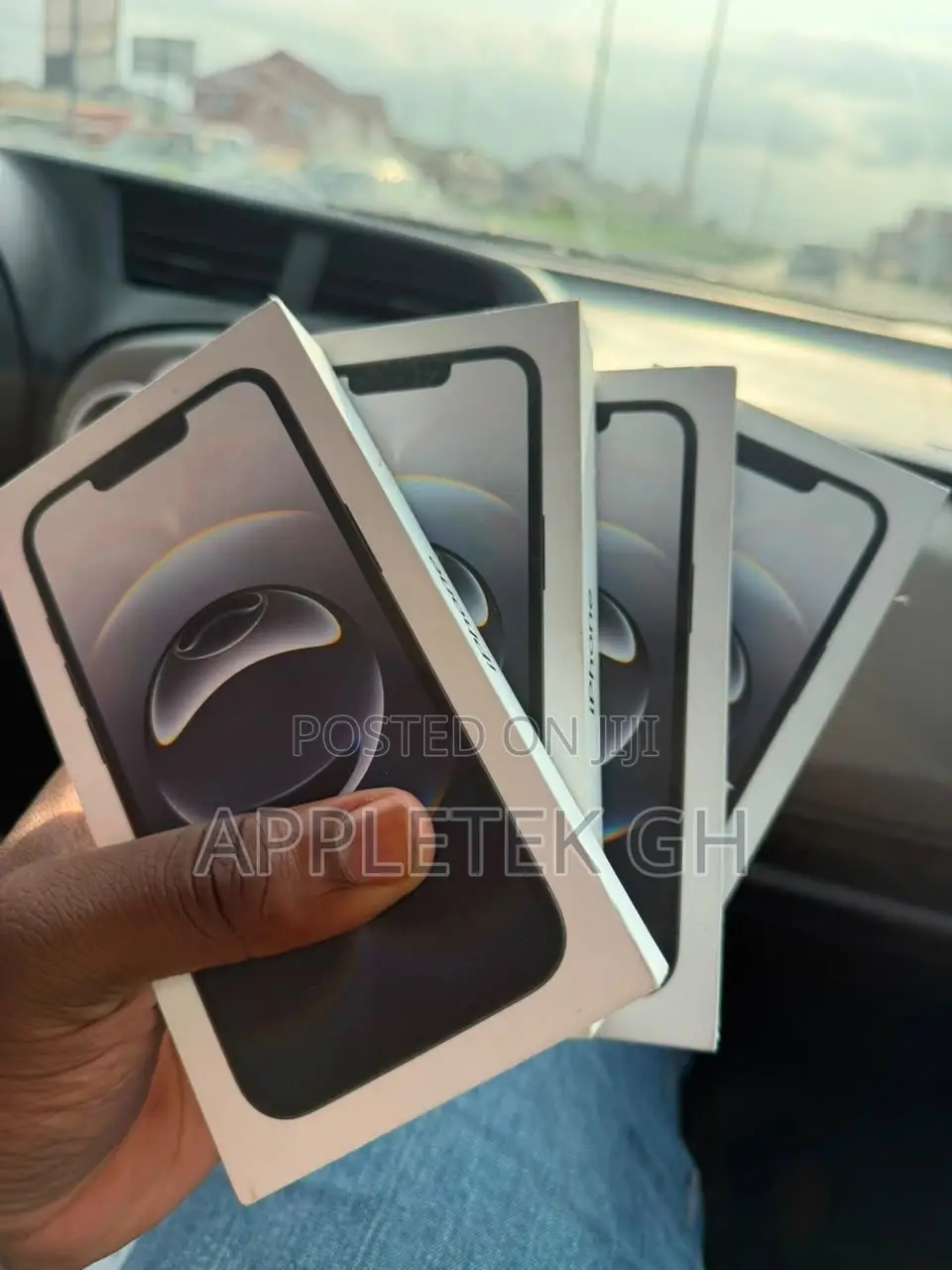 New Apple iPhone 16e 128 GB Black