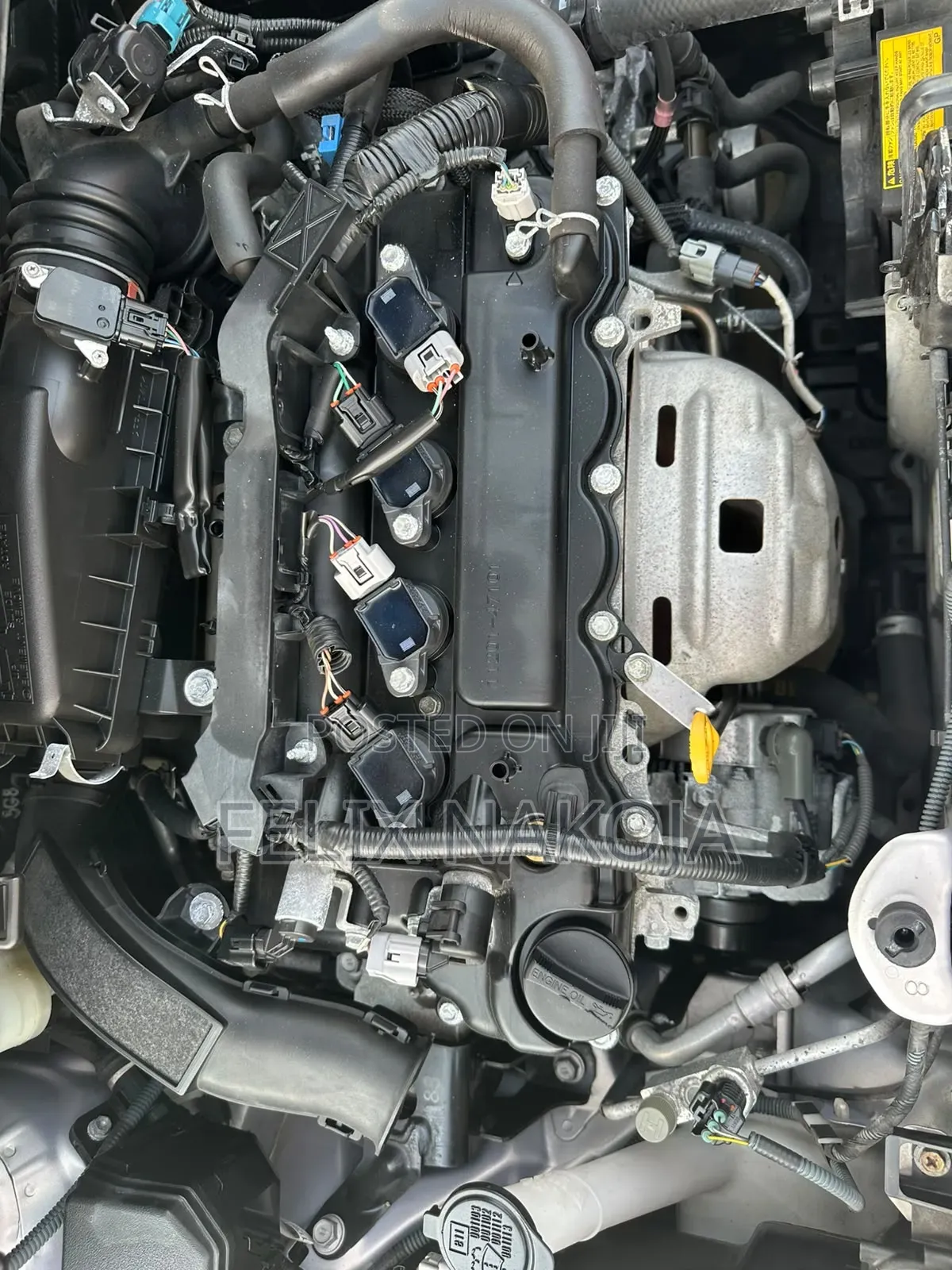 Toyota Vitz 2013 Silver