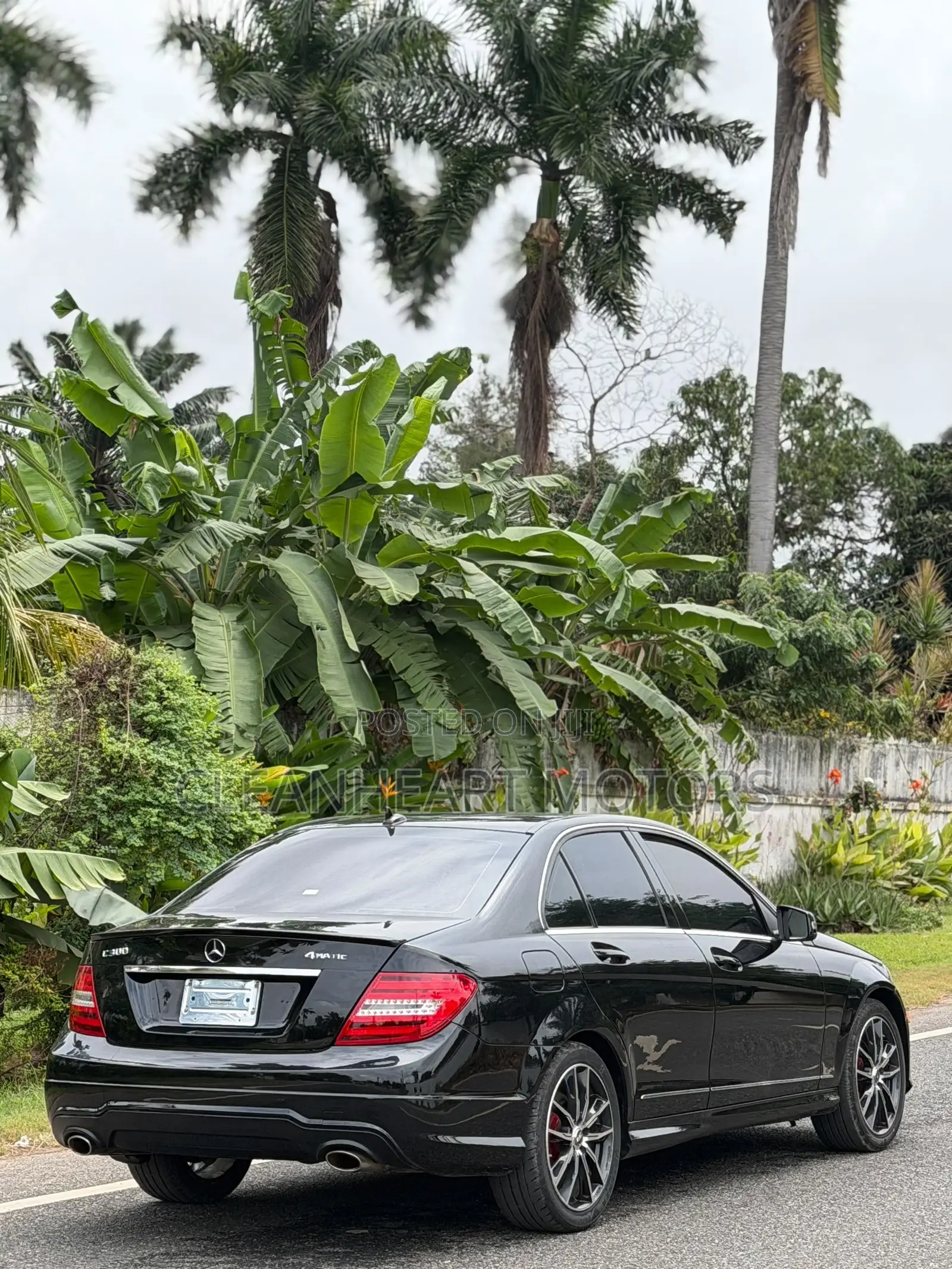 Mercedes-Benz C300 Sport 4Matic Sedan AWD (3.5L 6cyl 7A) 2014 Black