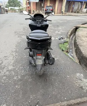 Honda Forza 2017 Black