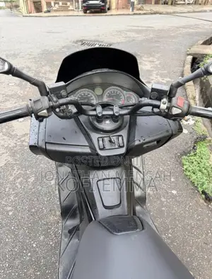 Honda Forza 2017 Black