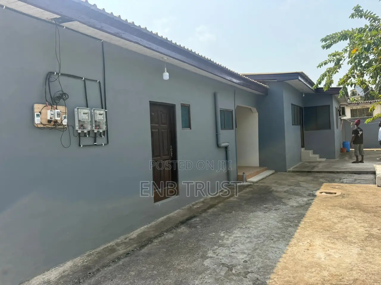 2bdrm Apartment in Onyinase, Last Stop for rent