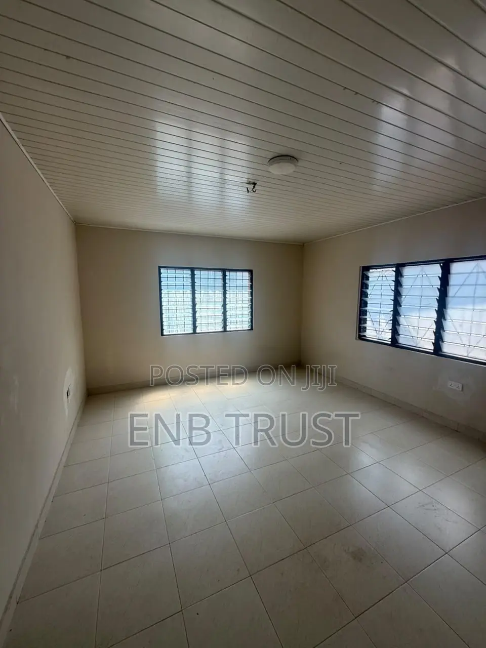 2bdrm Apartment in Onyinase, Last Stop for rent