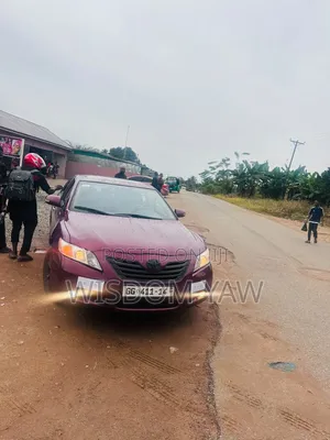 Toyota Camry 2010 Red
