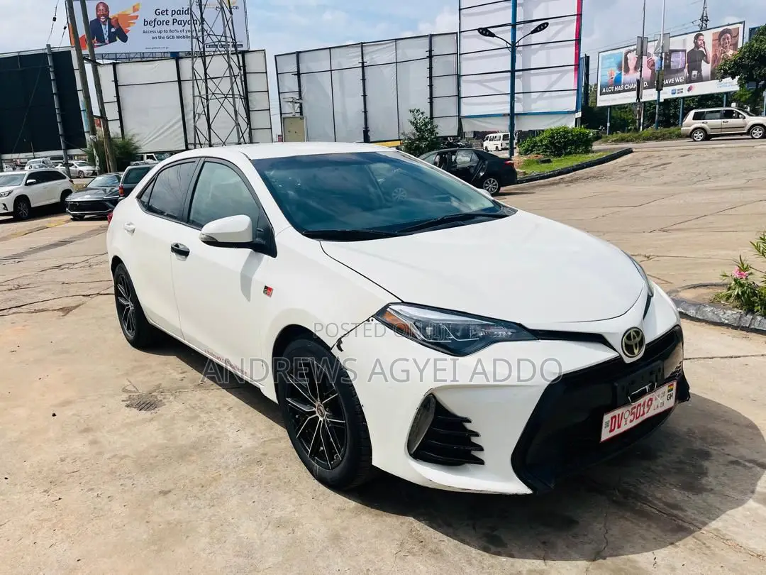 Toyota Corolla 2017 White