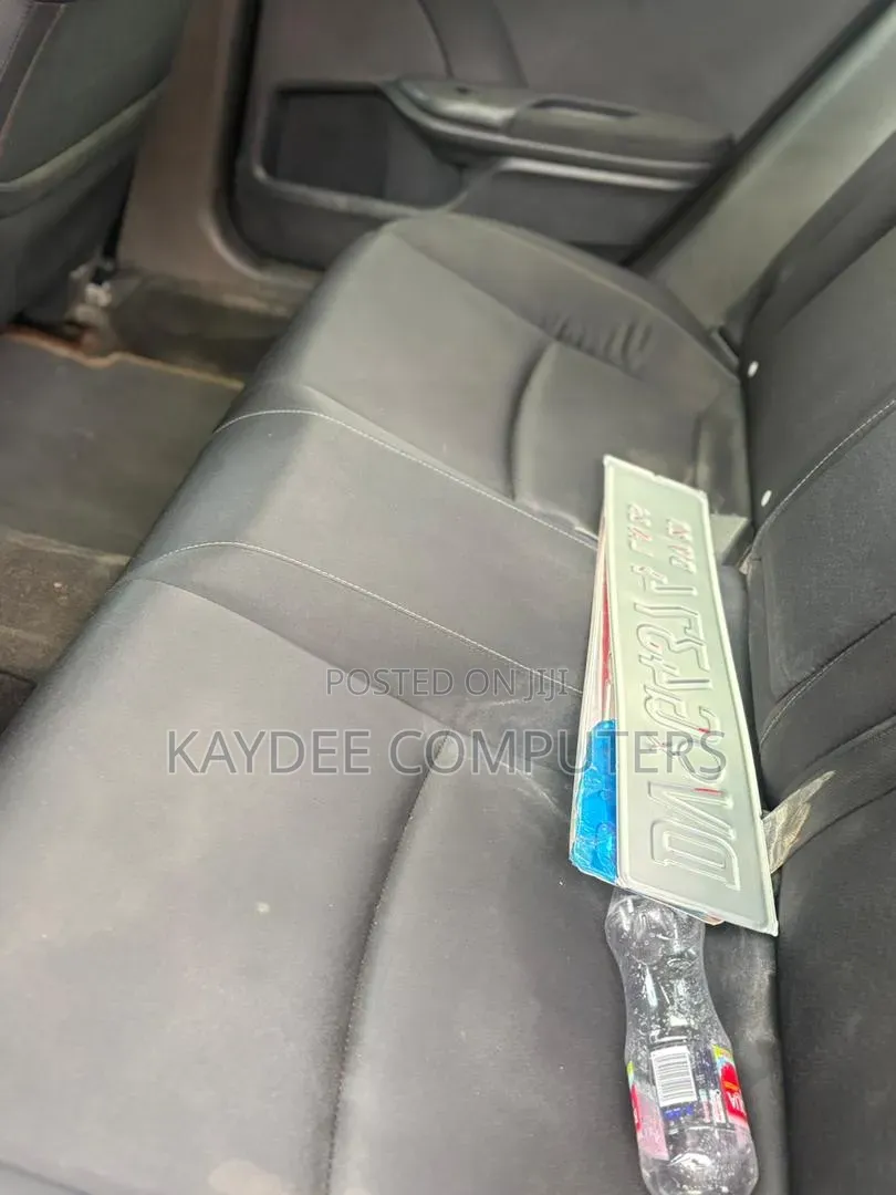 Honda Civic 2016 Off white
