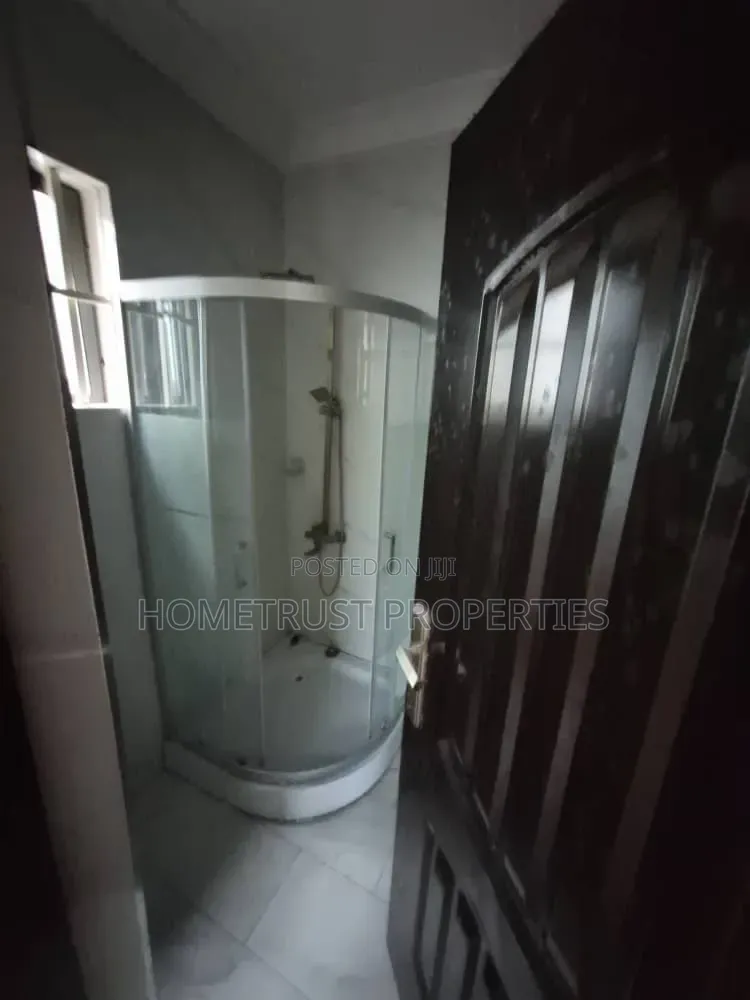 3bdrm House in Pokuase Festus for rent