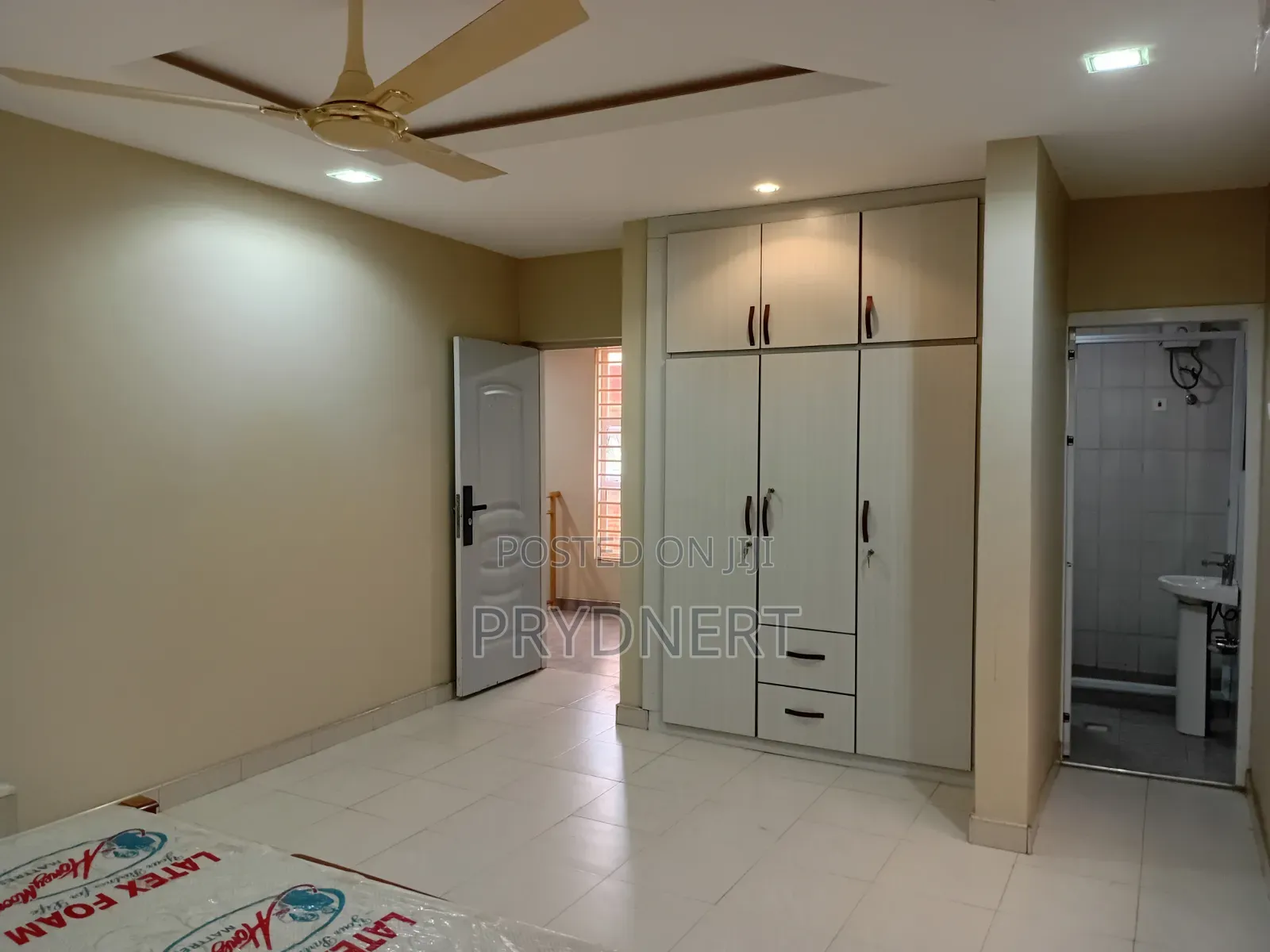 3bdrm Apartment in Ps Global, C25, Community 25 for rent