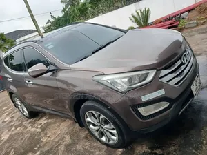 Hyundai Santa Fe 2014 Burgundy