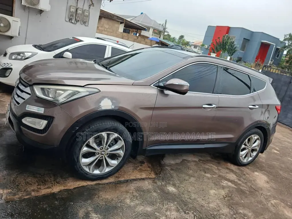 Hyundai Santa Fe 2014 Burgundy