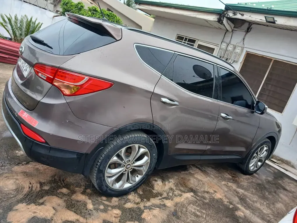 Hyundai Santa Fe 2014 Burgundy