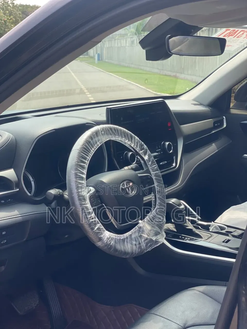 Toyota Highlander 2022 Black