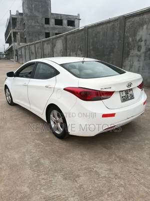 Hyundai Elantra 2013 White