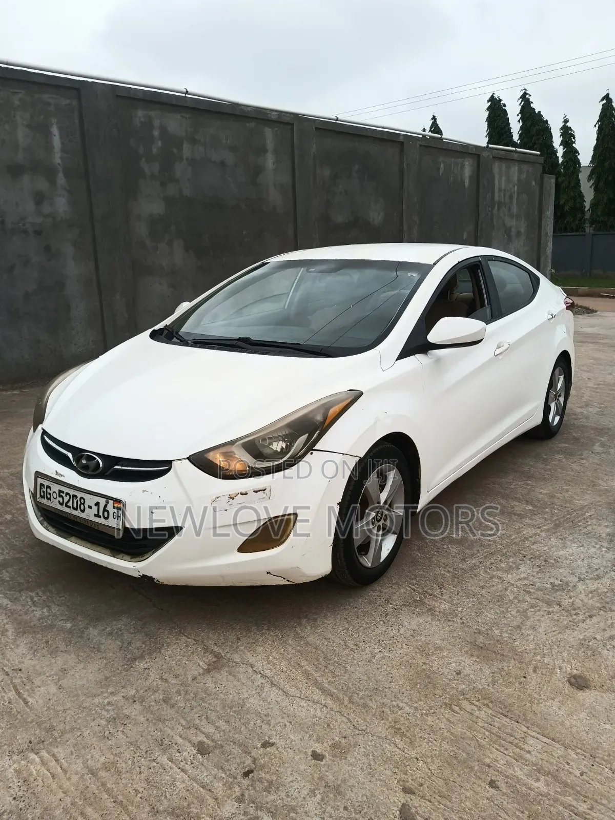 Hyundai Elantra 2013 White