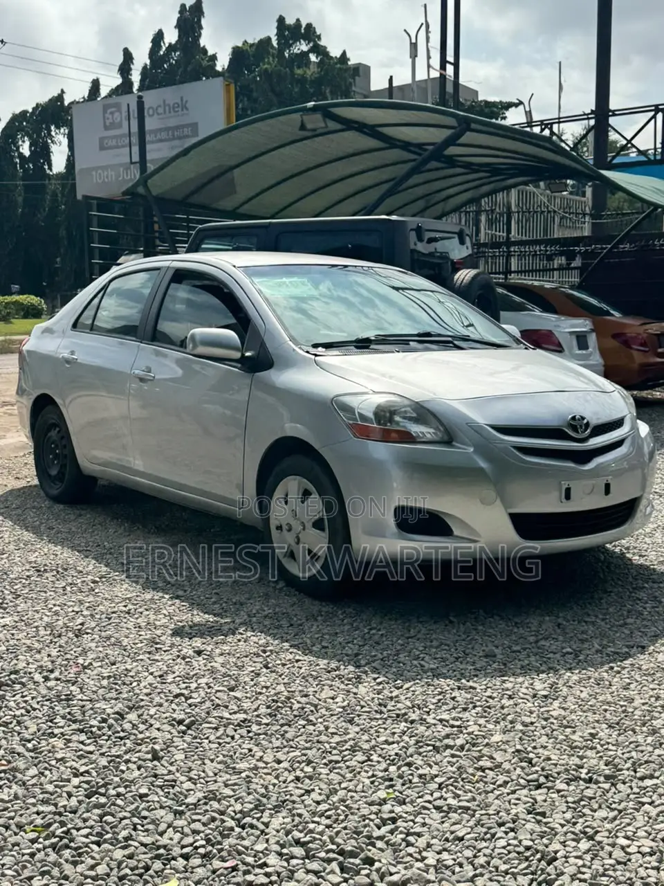 Toyota Yaris 2012 Gray