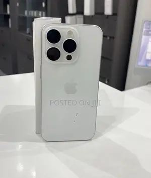 New Apple iPhone 15 Pro Max 512 GB Silver