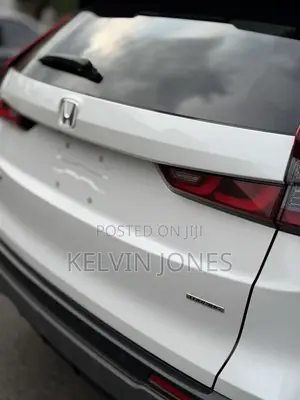 Honda CR-V Hybrid 2024 White