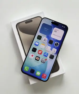 New Apple iPhone 15 Pro Max 256 GB Silver