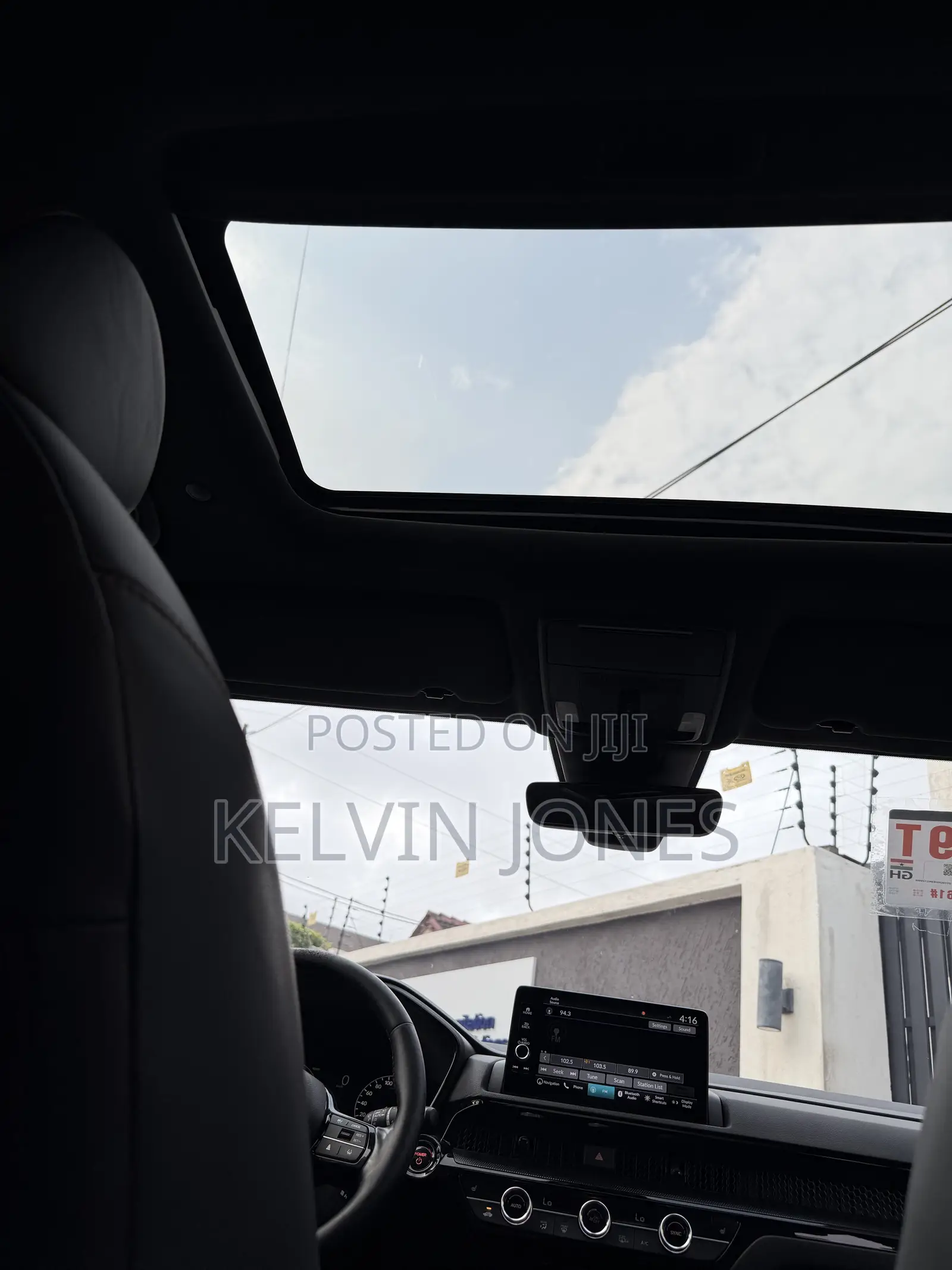Honda CR-V Hybrid 2024 White