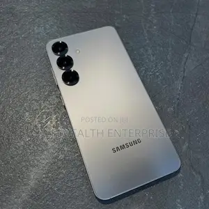 New Samsung Galaxy S25 128 GB Silver