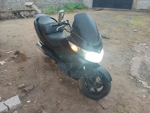Suzuki Burgman 2023 Black