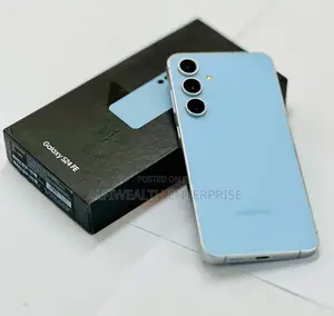 New Samsung Galaxy S24 FE 128 GB Blue
