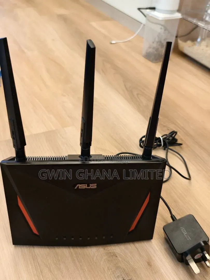 ASUS RT-AC86U Gigabit Ethernet Dual-Band Wireless Router. 2900mps