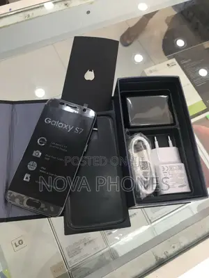 New Samsung Galaxy S7 32 GB