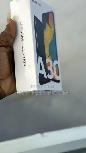 New Samsung Galaxy A30 64 GB Blue
