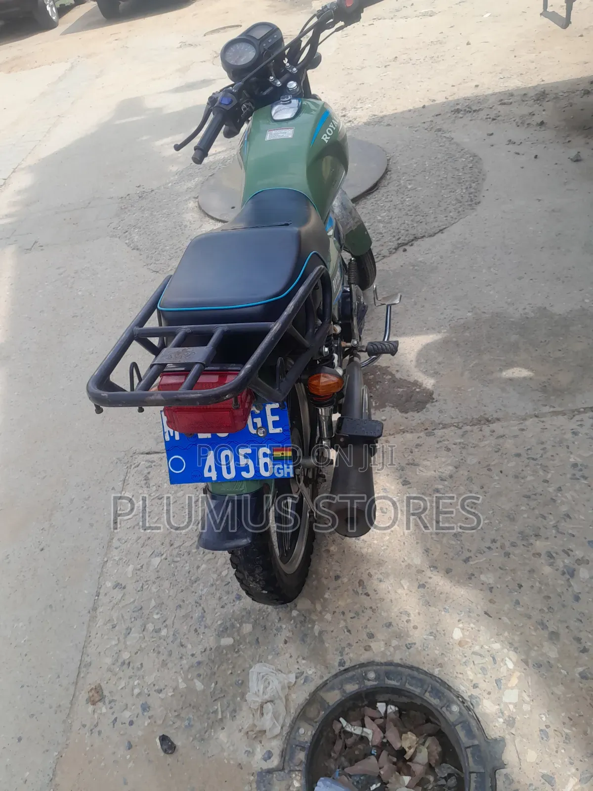 Royal Motorcycle 2025 Green