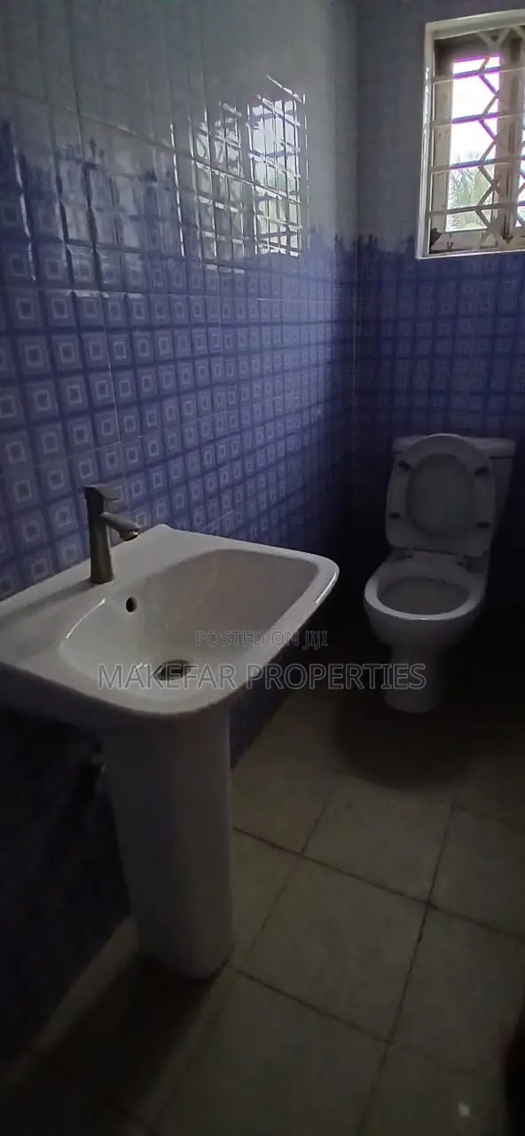 3bdrm House in East Legon for rent