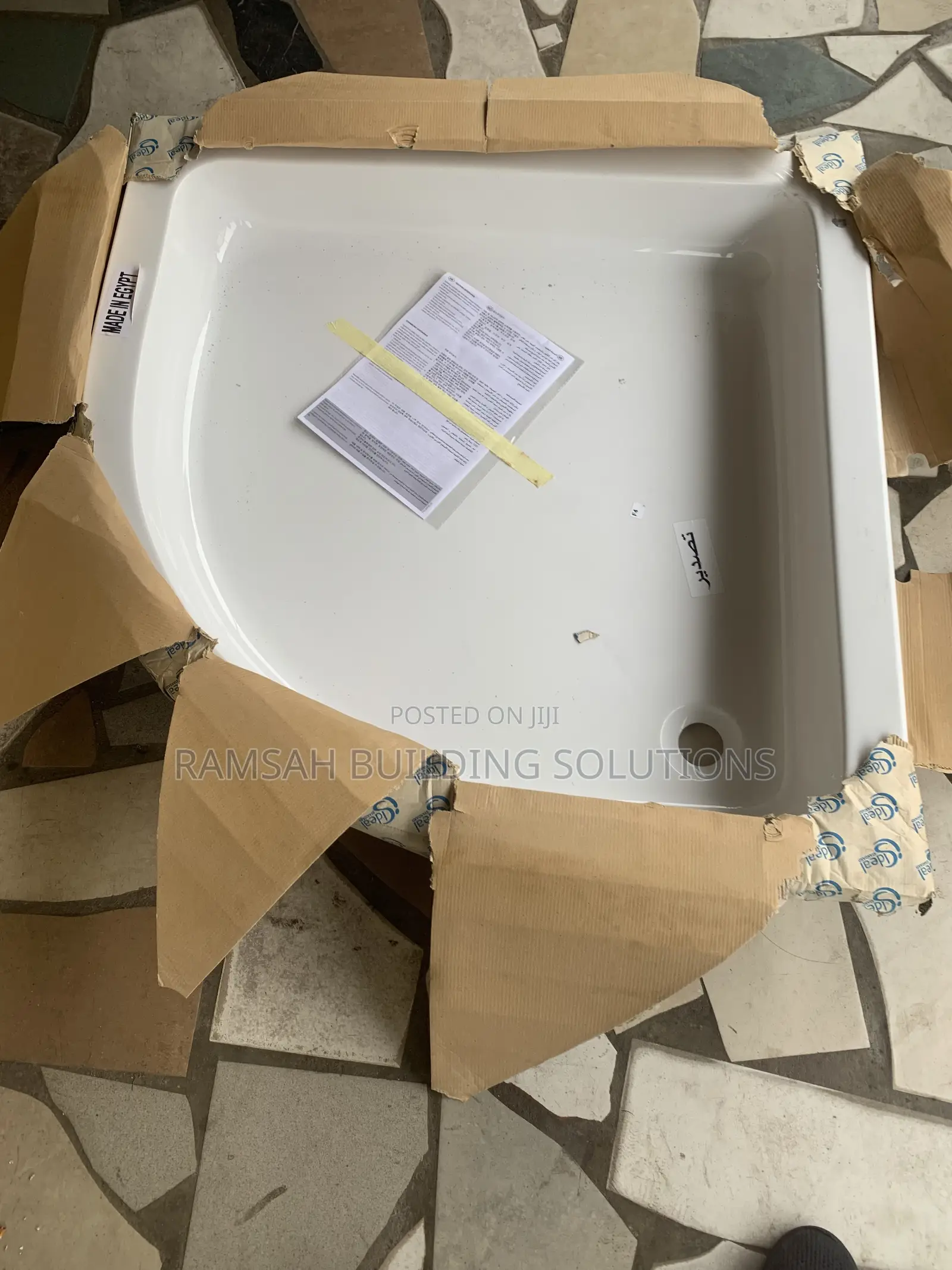 90x90cm Corner Shower Tray – Modern Bathroom Shower Base