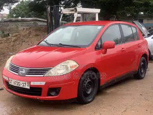 Nissan Versa 2008 Red