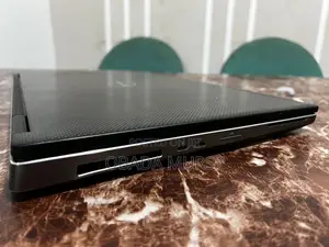 Laptop Dell Precision 7730 64GB Intel Core i9 eMMC 1T