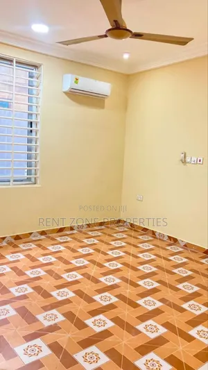 3bdrm Apartment in Sowutwuom for rent